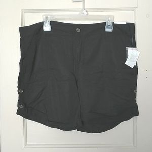 BNWT Ricki's Size 12 Universal Fit Shorts